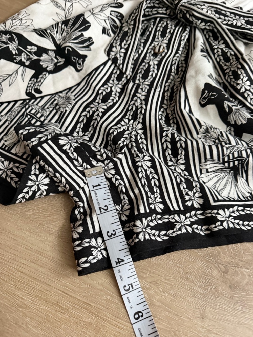 Belle Vere Linen Blend Black and White Romper SZ XS Sleeveless Floral Summer - Picture 5 of 9